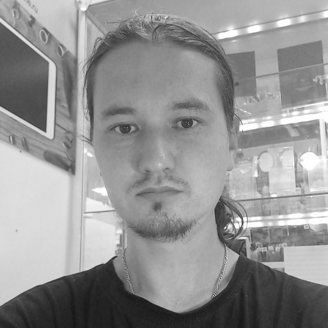 Владимир Николаев